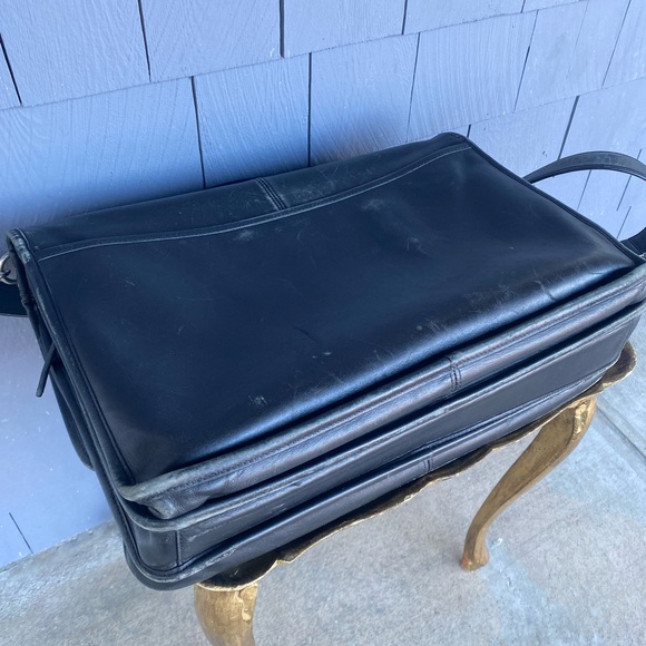 Vintage Coach Heavy Black Tanned Leather Soft Briefcase Distressed Patina - Picture 9 of 10